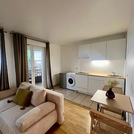 Renove Au Coeur Du Quartier Commercant * Colombes (Hauts-de-Seine)
