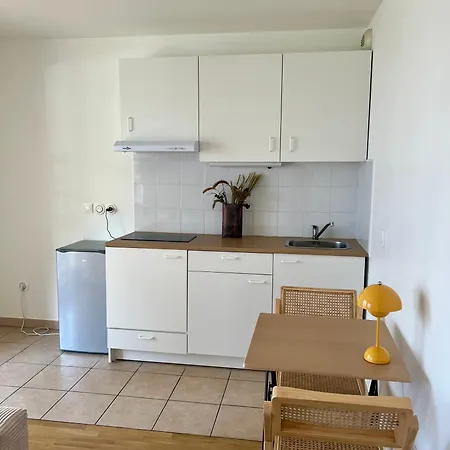 Renove Au Coeur Du Quartier Commercant Apartment Colombes (Hauts-de-Seine)